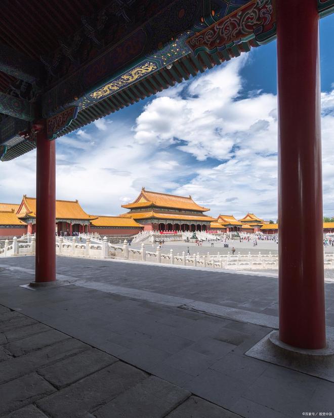 团旅游！北京跟团旅游费用到底需要多少麻将胡了试玩为什么那么多人选择北京跟(图1)