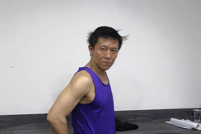 死亡多日无人察觉已发臭王菲前经纪人悼念PG麻将胡了2模拟器台湾男星陈光前家中(图9)